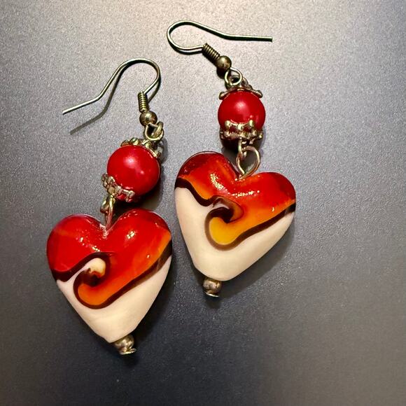 Swirly Red & White Artisan Heart Glass Beaded Drop Earrings - Picture 5 of 6